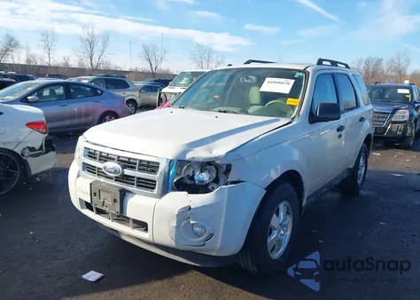 2011 Ford Escape Xlt from USA, damaged, VIN 1FMCU0D70BKA67502
